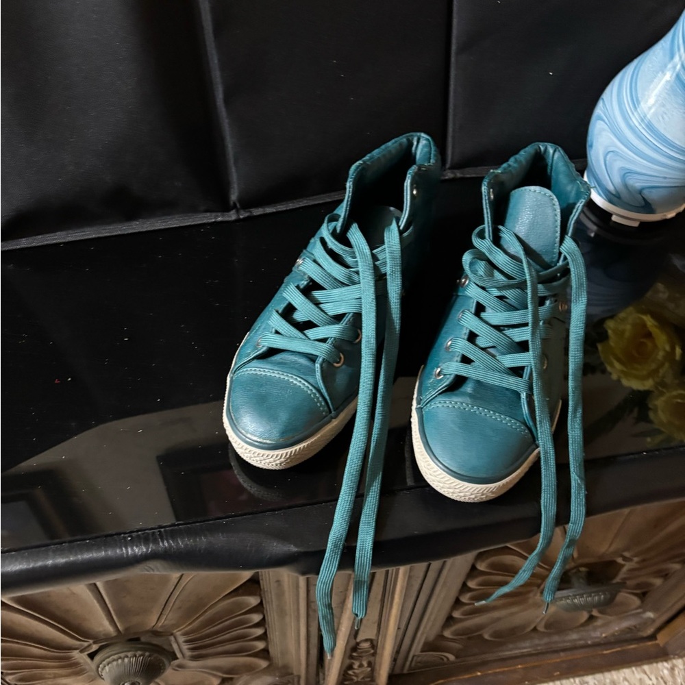 Teal High-Top Sneakers for Women